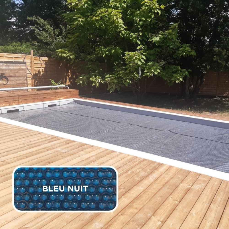Bâche à bulles 10 X 5 m Sunibul - Bleu nuit - 500 microns - Bordée 4 côtés Bâche à bulles 10 X 5 m Sunibul - Bleu nuit - 500 microns - Bordée 4 côtés