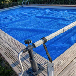 Bâche à bulles Eco+ 8 x 4 m - 400 microns  - bordée 2 côtés - bleue