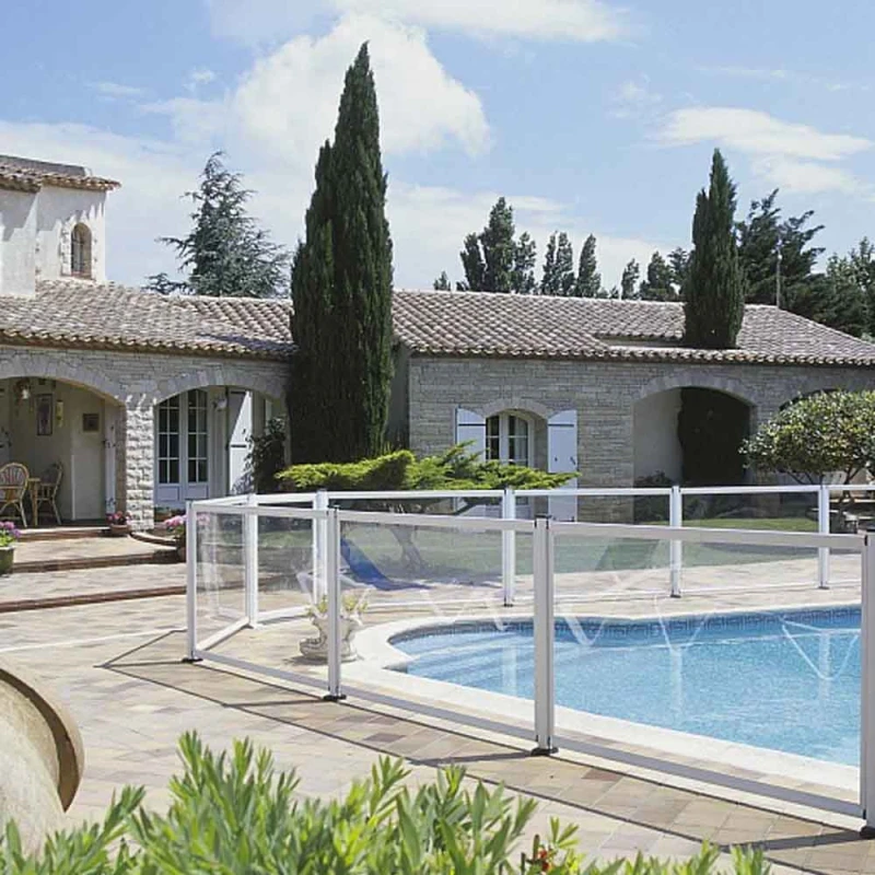 Barrière piscine en verre et aluminium Arcachon 2 mètres
