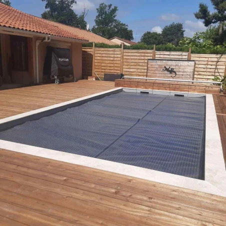 Bâche à bulles 12 X 6 m Sunibul - Bleu nuit - 500 microns - Bordée 4 côtés