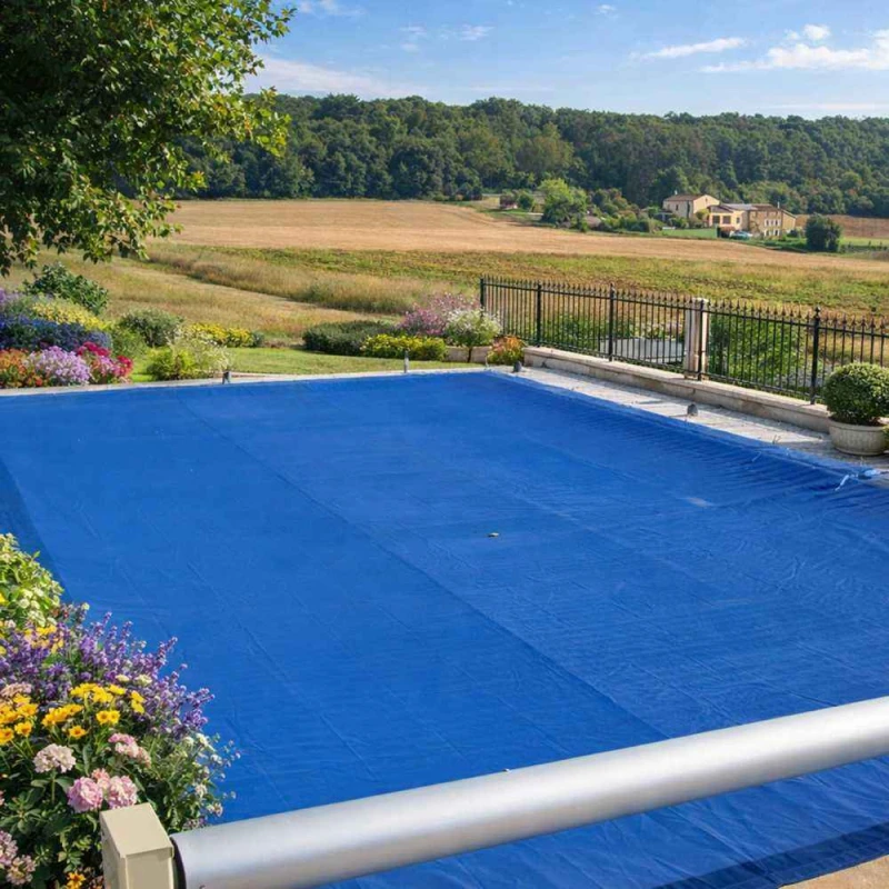 Filet de protection pour volet roulant piscine