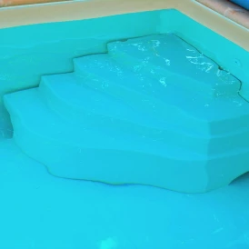 Escalier piscine d’angle Cybèle