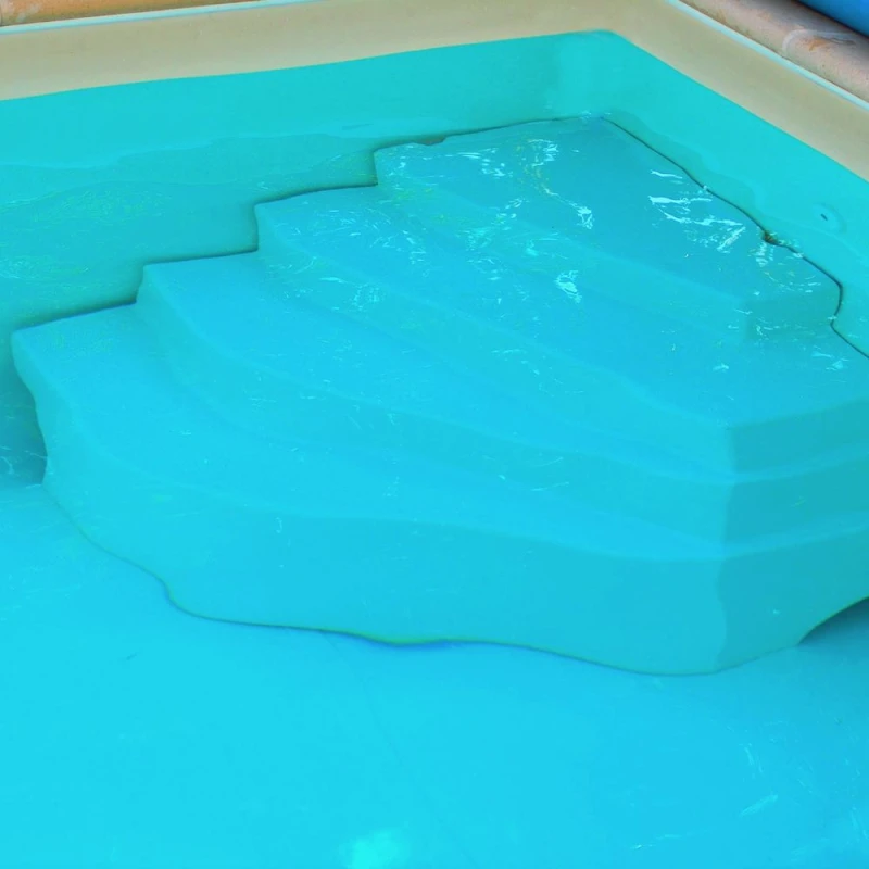 Escalier piscine d’angle Cybèle