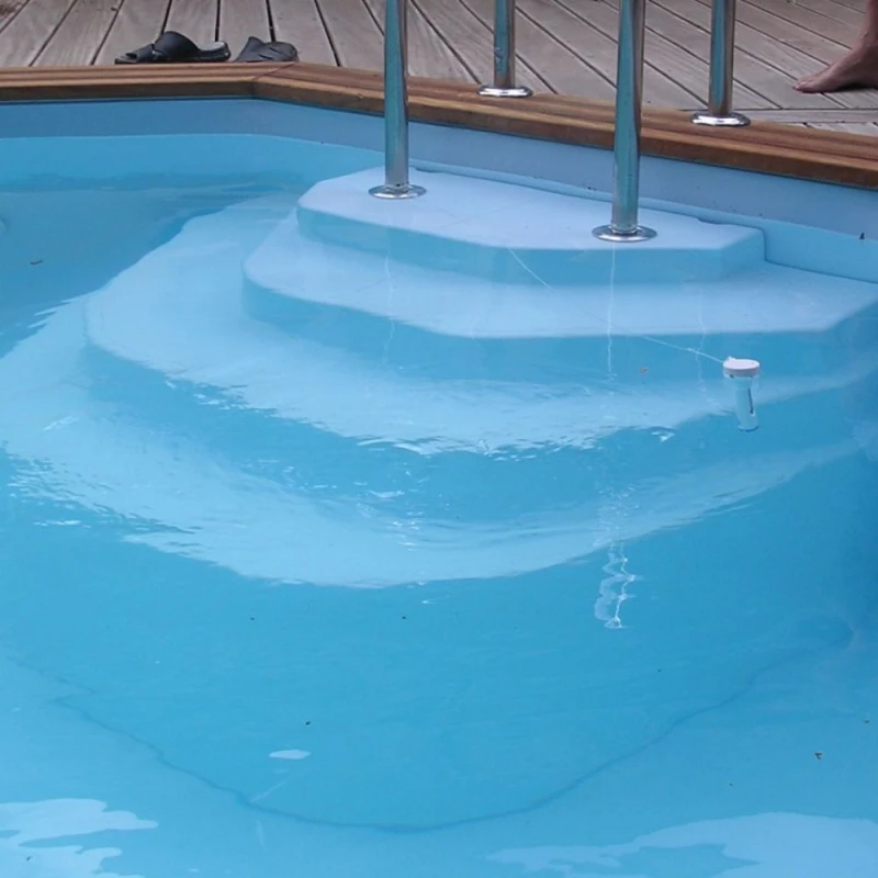 Escalier piscine droit Athena