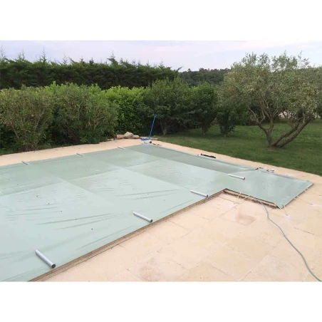 Découpe escalier bâche à barres