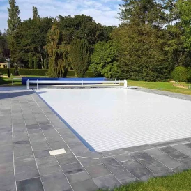 Volet hors sol électrique SafePoolRoll - Sur Mesure