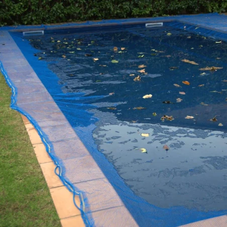 Filet anti-feuilles piscine
