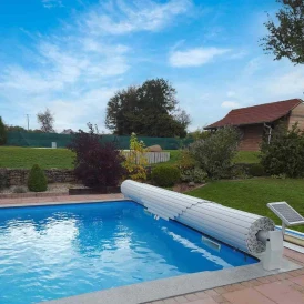 Volet hors sol électrique SafePoolRoll - Sur Mesure