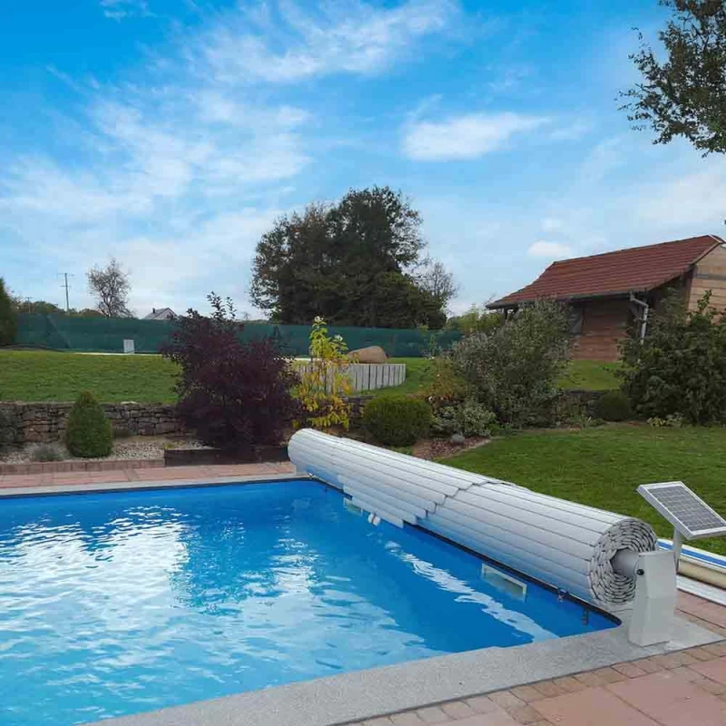 Volet hors sol électrique SafePoolRoll - Sur Mesure