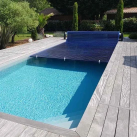 Volet hors sol électrique SafePoolRoll - Sur Mesure